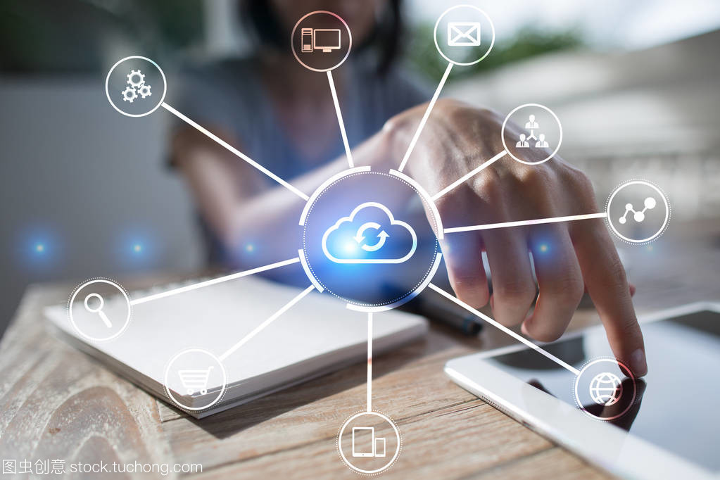 云技术在数据存储与联网服务中的核心作用